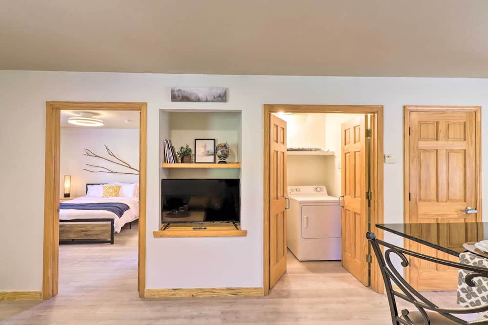 Photo of Bedroom in Cecil