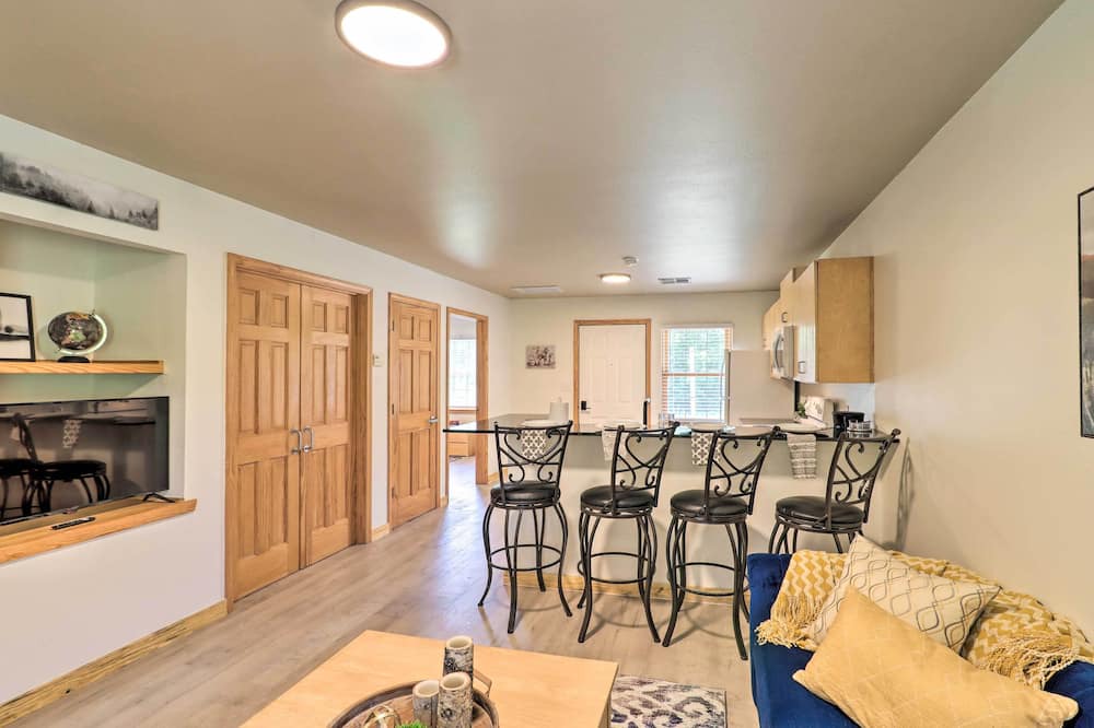 Photo of Livingroom in Cecil