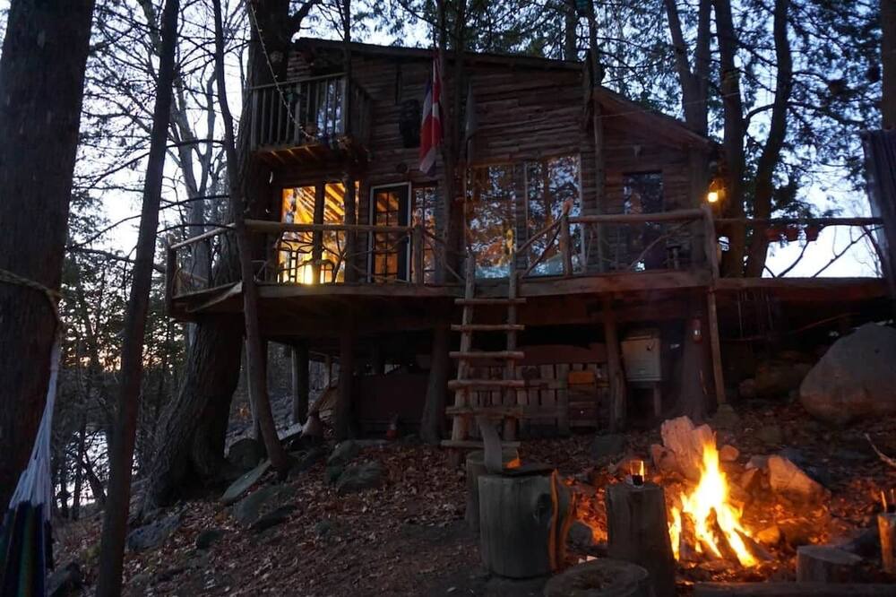 Photo of Outdoor in Lanark