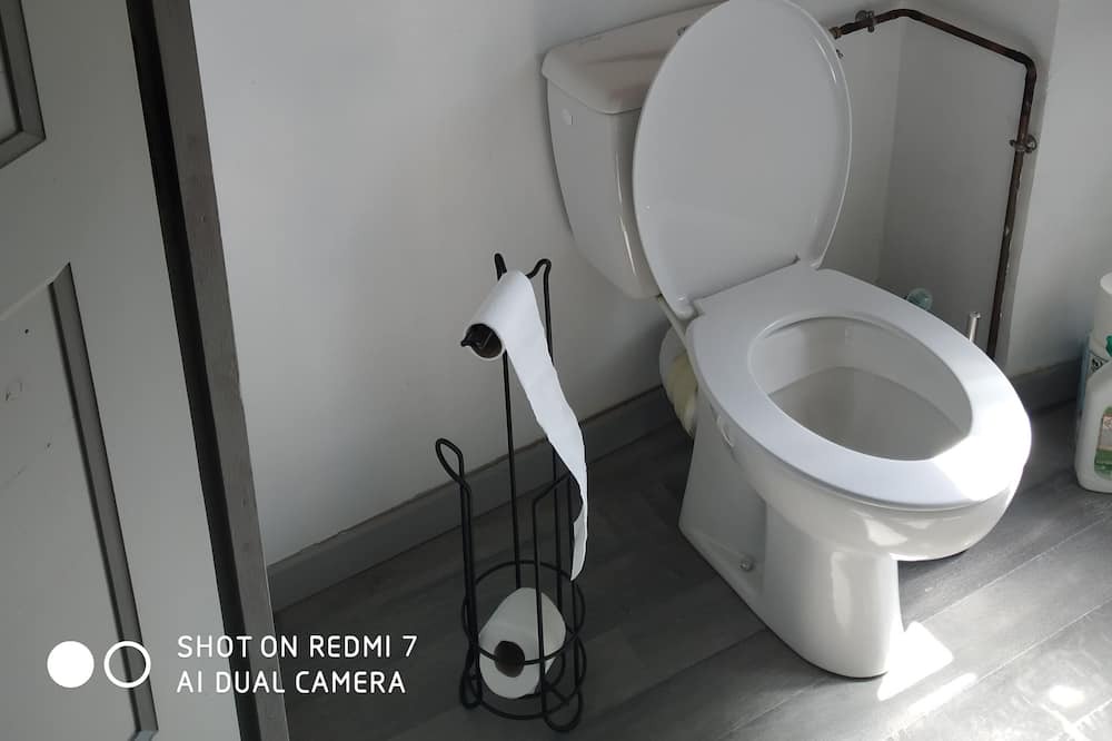 Photo of Bathroom in Mazeyrat-Aurouze