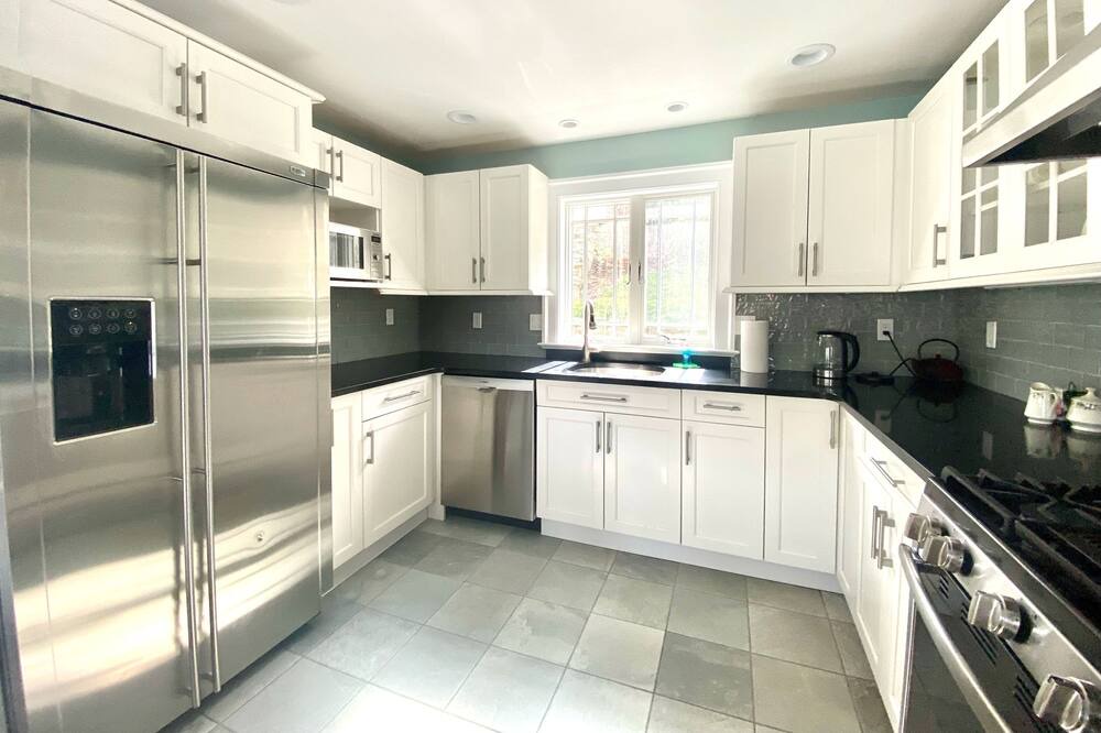 Photo of Kitchen in South Britain