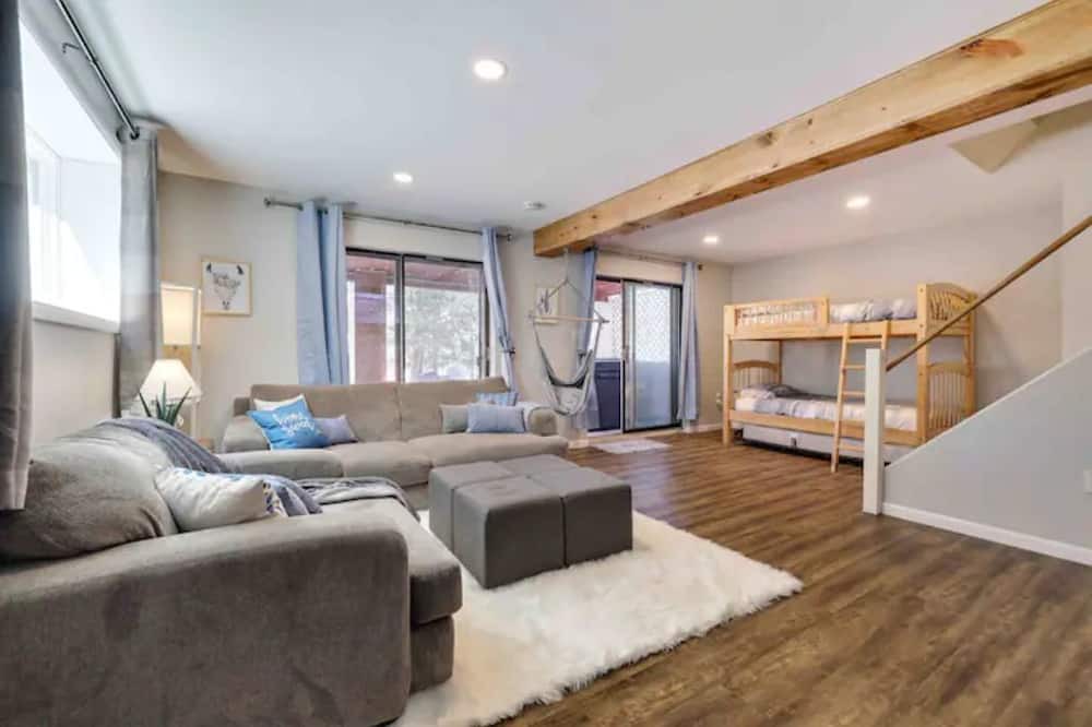 Photo of Bedroom in Briar Crest Woods