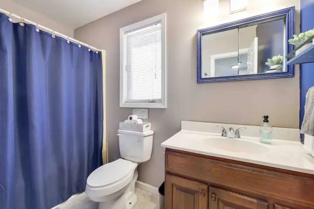 Photo of Bedroom in Briar Crest Woods