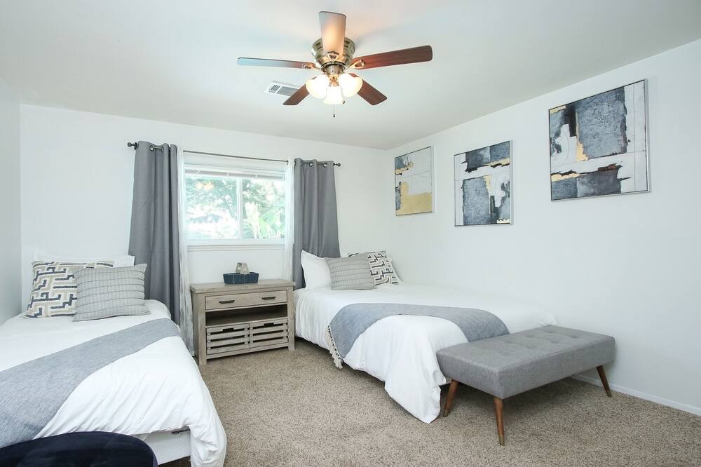 Photo of Bedroom in Spring Branch Central