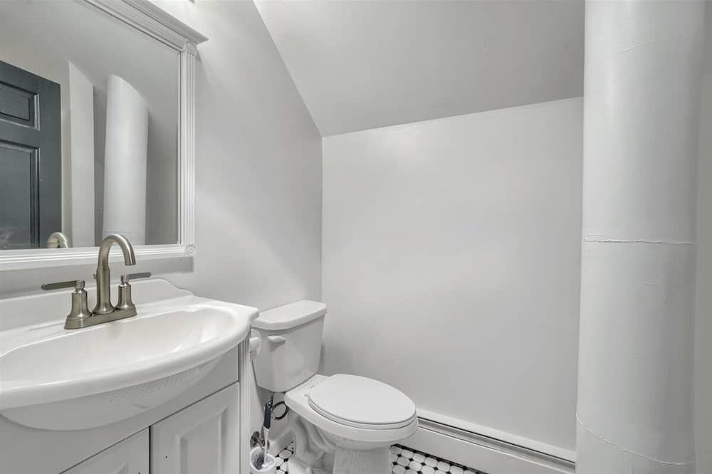 Photo of Bathroom in Salisbury Mills