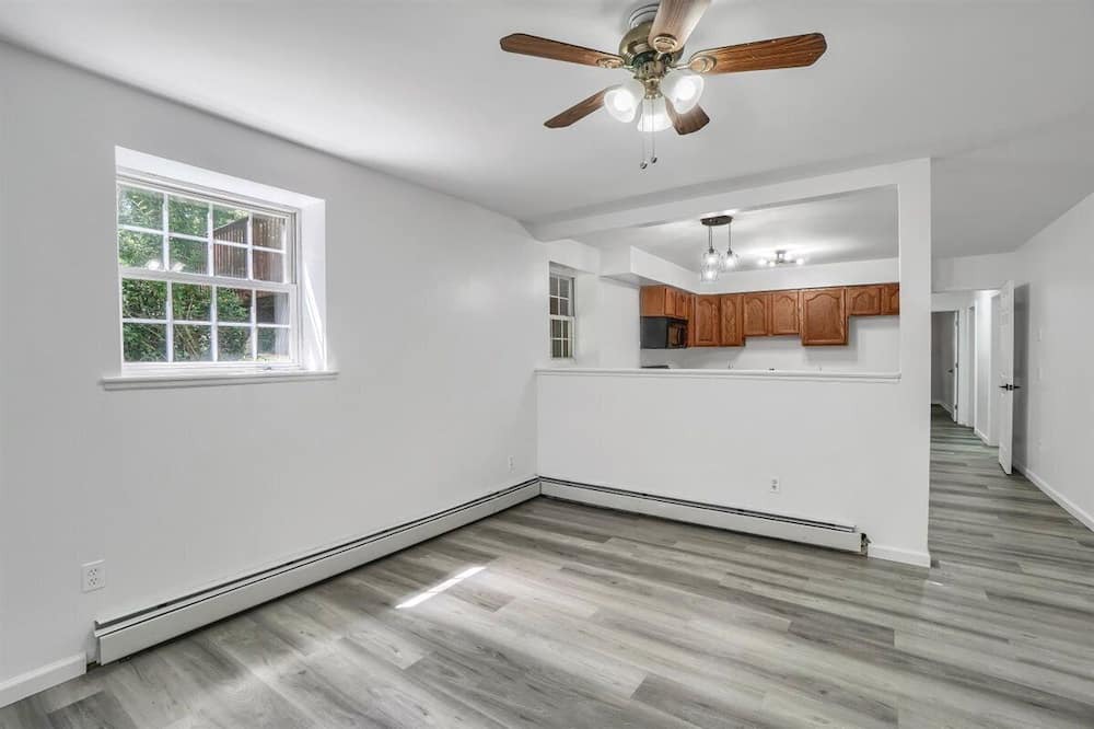 Photo of Bedroom in Salisbury Mills