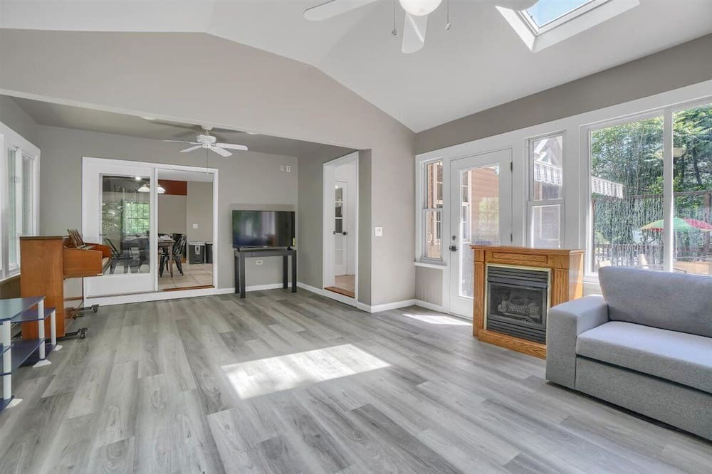 Photo of Others in Salisbury Mills