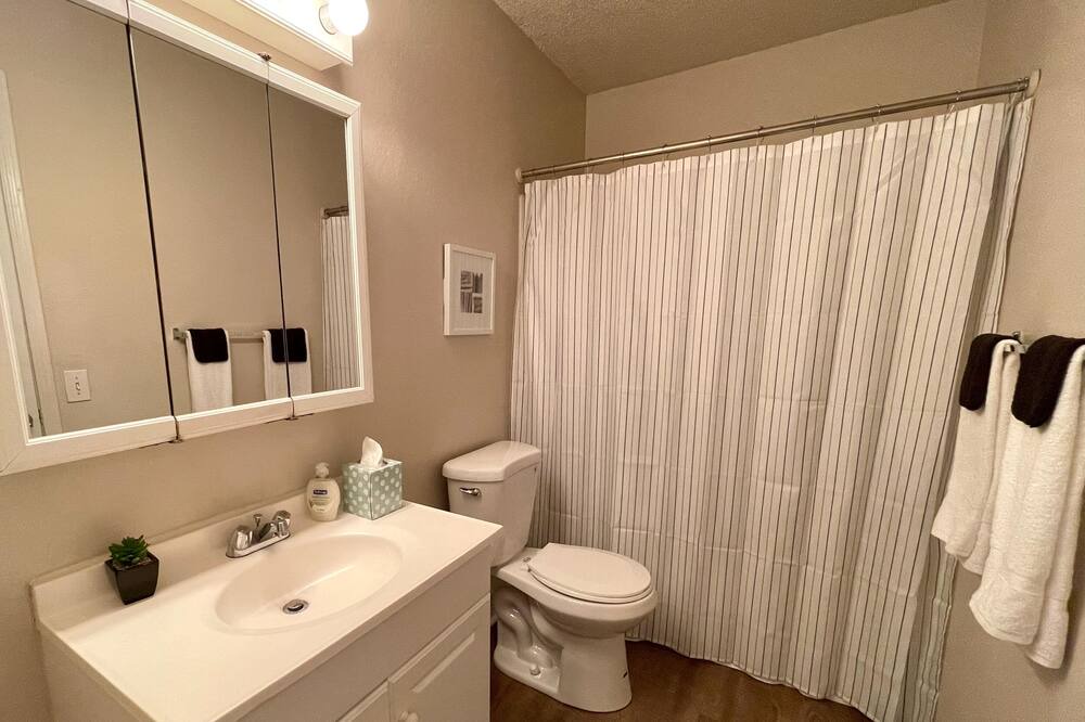 Photo of Bathroom in Lawrence