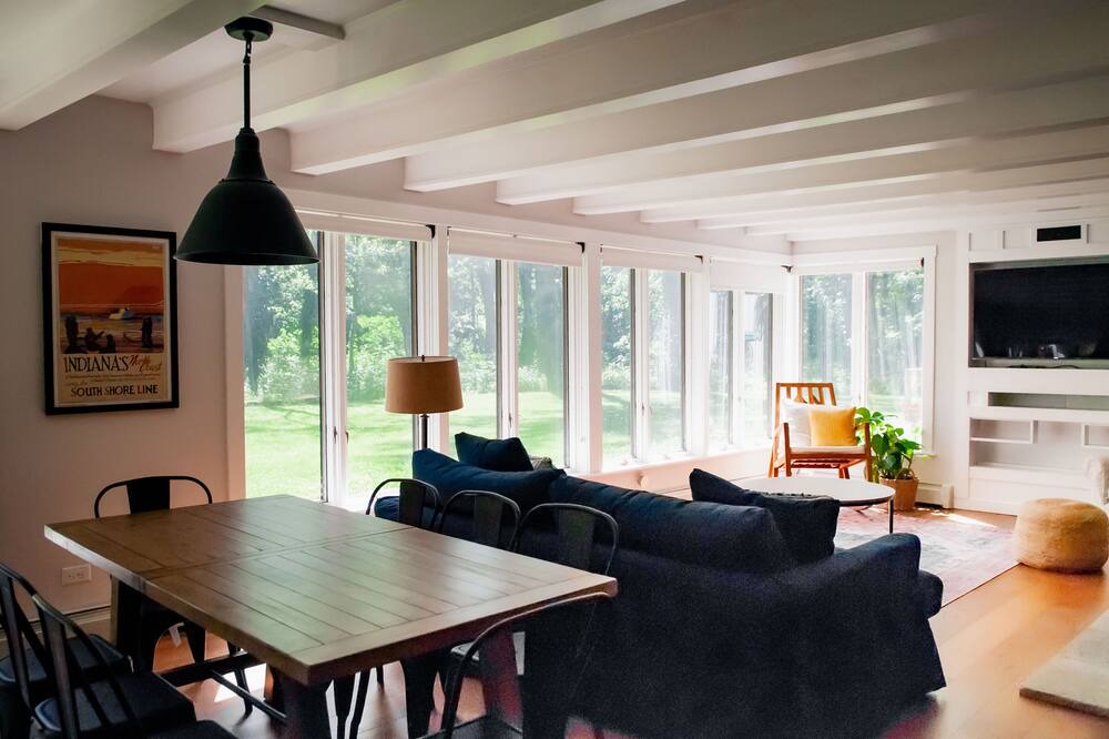 Photo of Livingroom in Chesterton