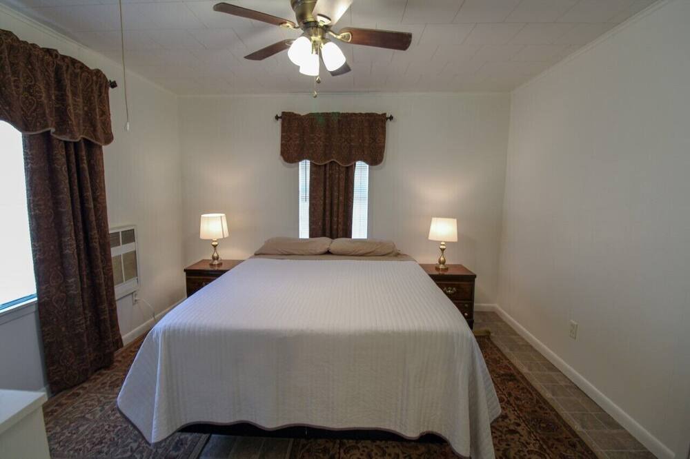 Photo of Bedroom in Negreet