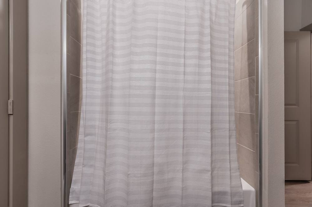 Photo of Bedroom in Farmers Branch