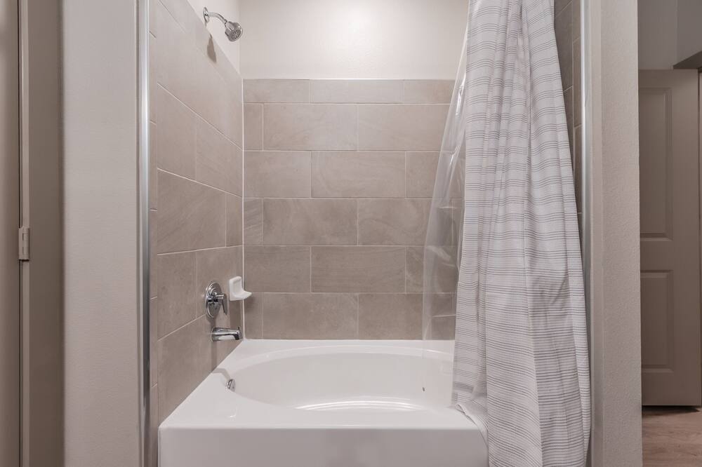 Photo of Bathroom in Farmers Branch