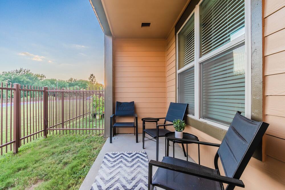 Photo of Patio Balcony in Farmers Branch