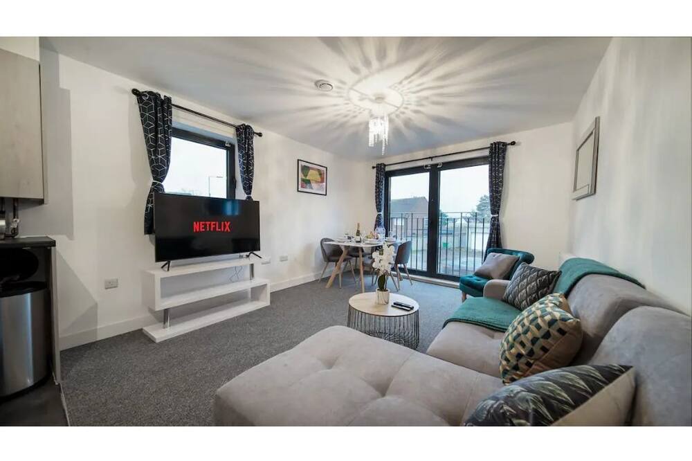 Photo of Livingroom in George Green