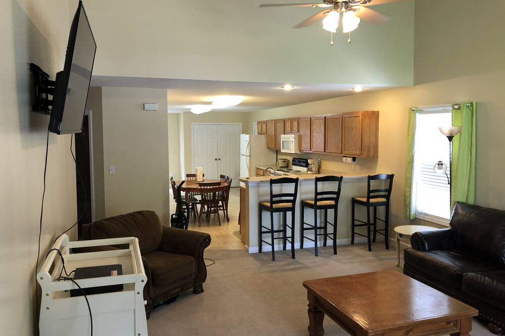 Photo of Livingroom in Hopkinsville