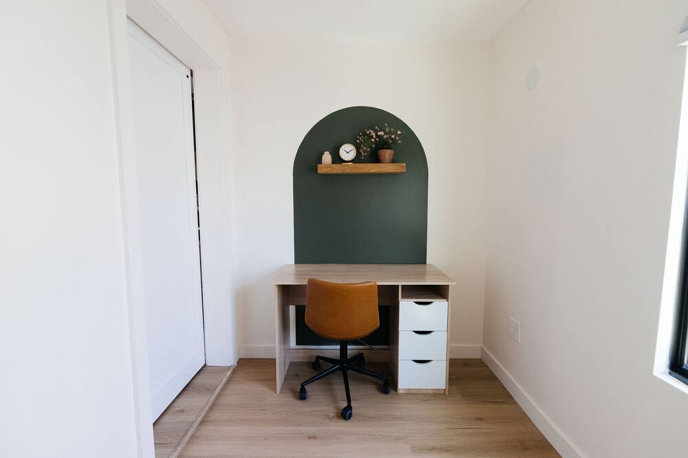 Photo of Bedroom in North Mountain