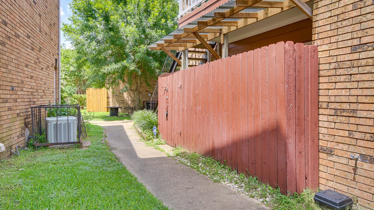 Photo of Outdoor in Greater Fondren Southwest