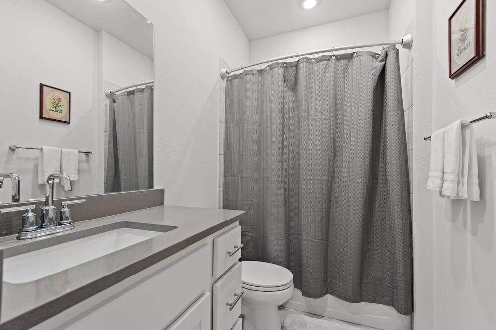 Photo of Bathroom in Buda