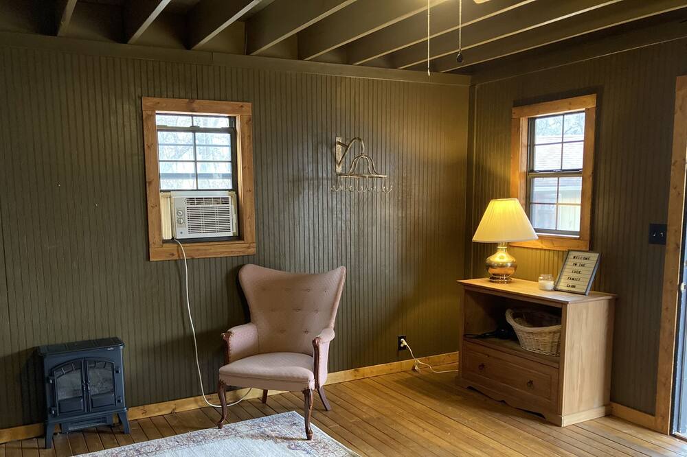 Photo of Bedroom in Hulbert