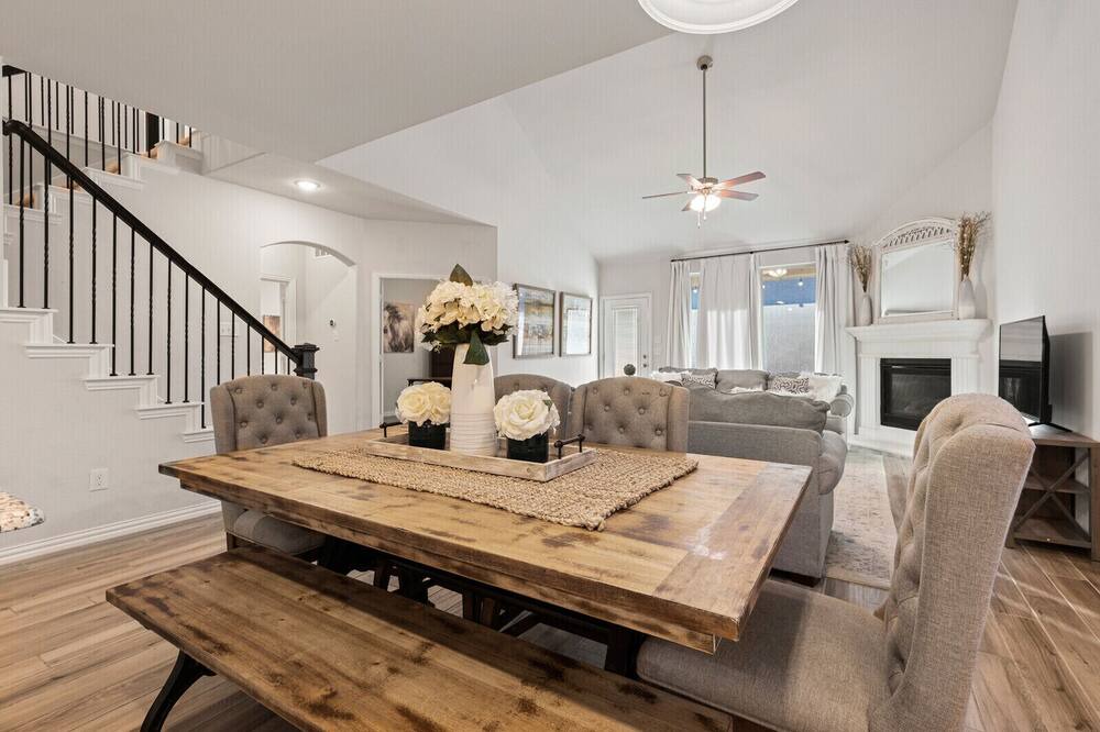 Photo of Kitchen in Aubrey