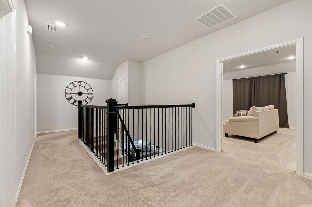 Photo of Bedroom in Aubrey