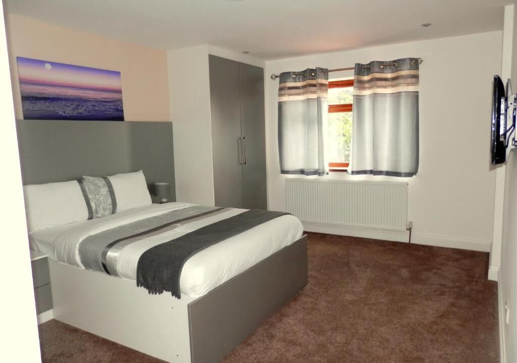 Photo of Bedroom in Cranford