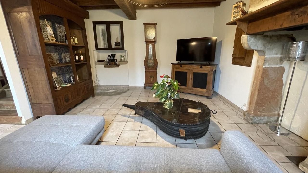 Photo of Livingroom in Laroin