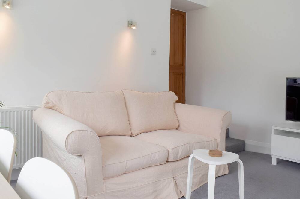 Photo of Others in Bartestree