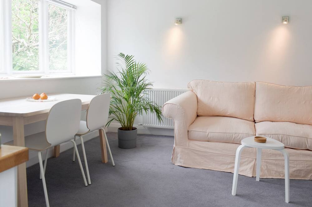 Photo of Others in Bartestree