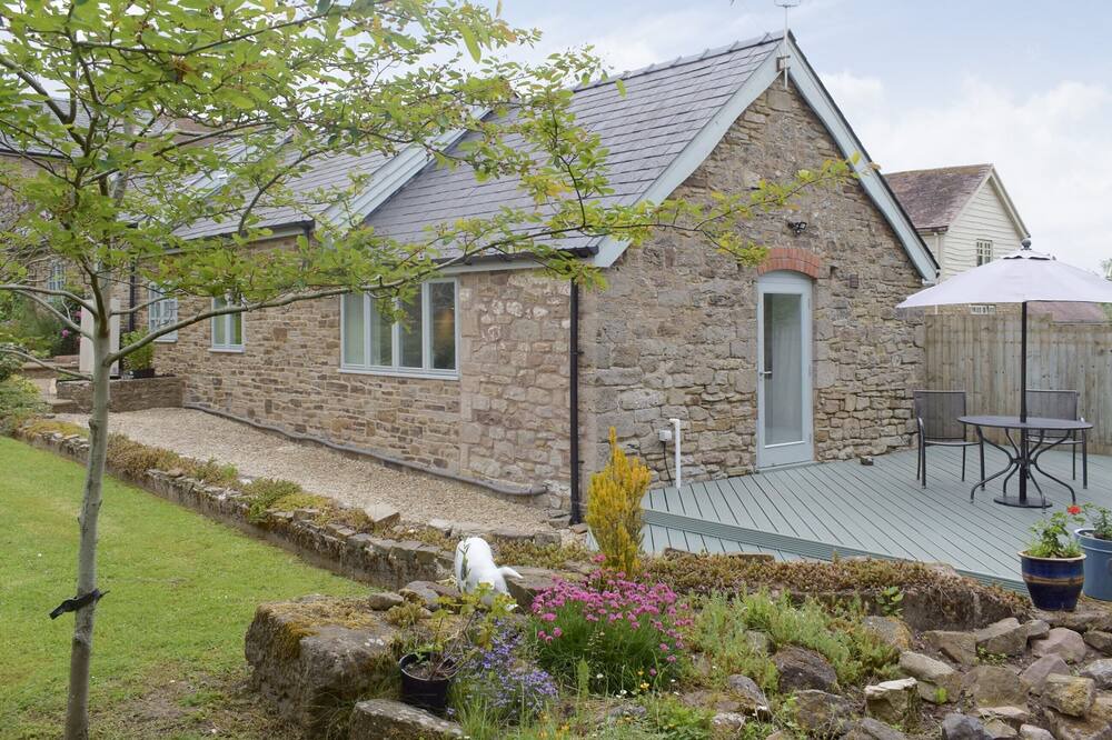 Photo of Outdoor in Bartestree