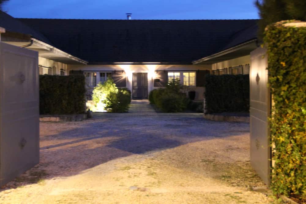 Photo of Patio Balcony in Saint-Martin-en-Biere