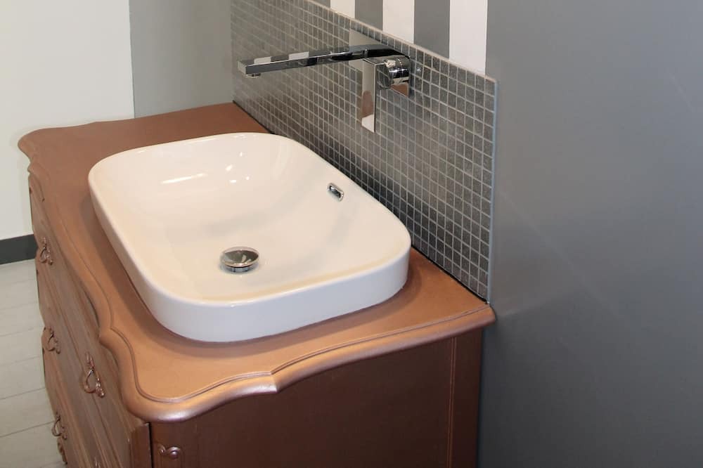 Photo of Bathroom in Saint-Martin-en-Biere