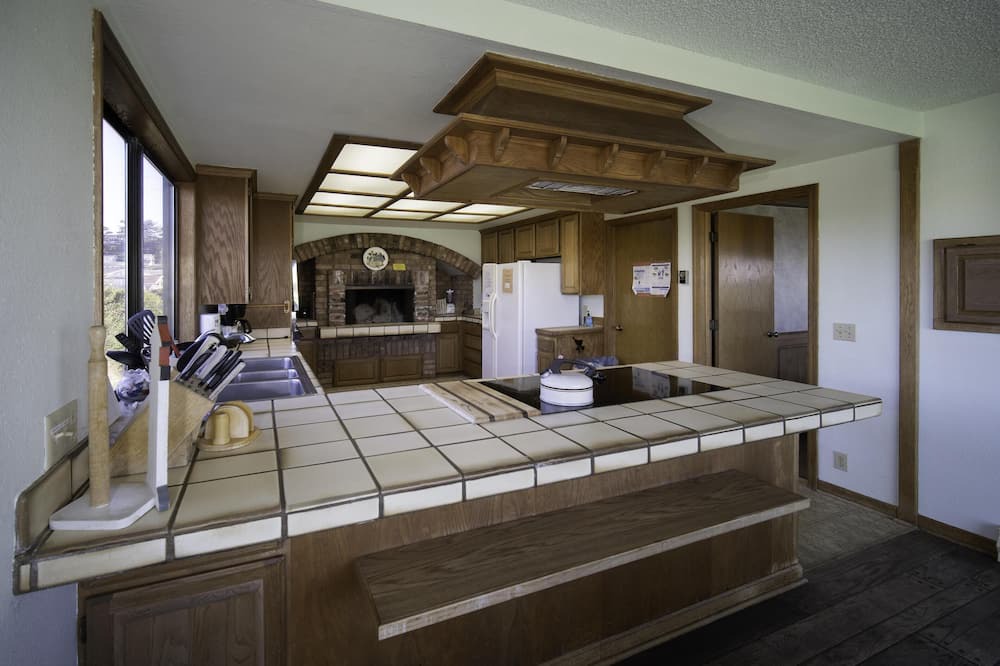 Photo of Kitchen in Bayshore