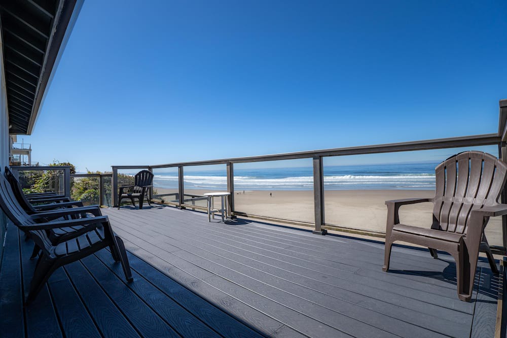 Photo of Patio Balcony in Roads End