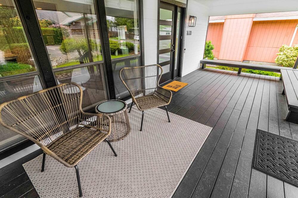 Photo of Patio Balcony in Seaside