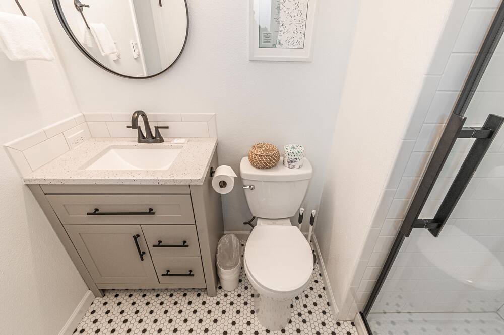 Photo of Bathroom in Seaside