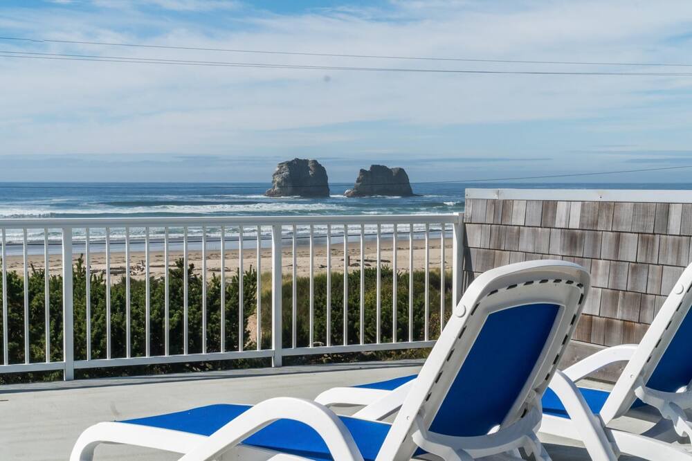 Photo of Patio Balcony in Rockaway Beach