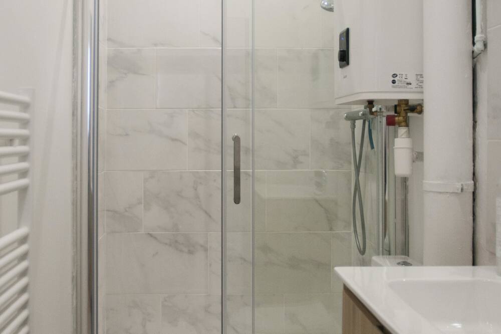Photo of Bathroom in Ivry-port