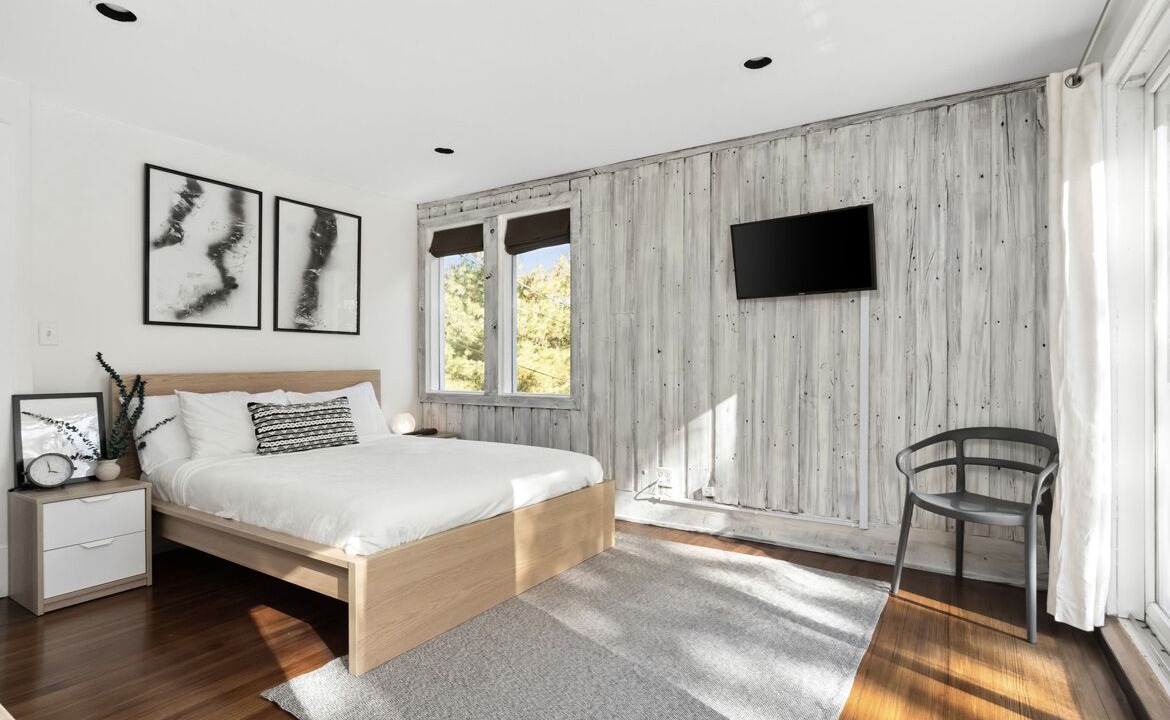 Photo of Others in Woodstock