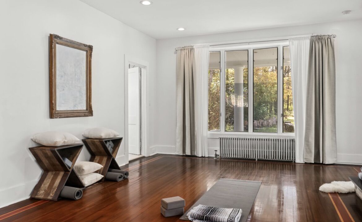 Photo of Others in Woodstock