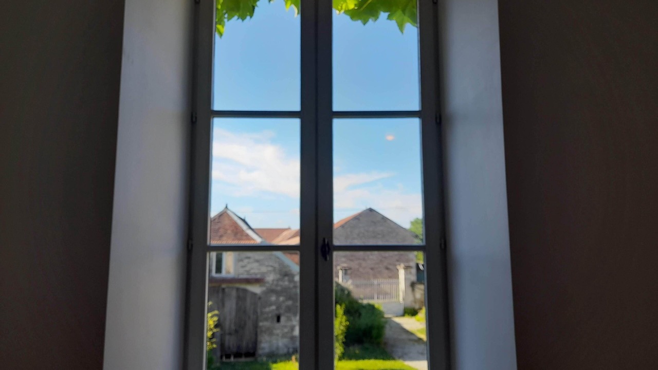 Photo of Others in Villon