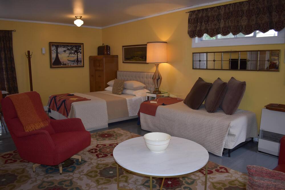 Photo of Bedroom in Jeffersonville