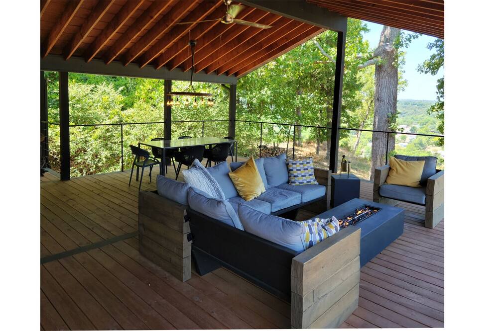 Photo of Patio Balcony in Flippin
