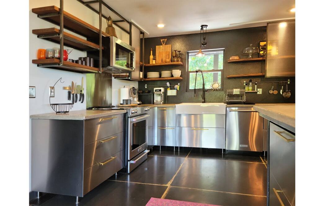 Photo of Kitchen in Flippin