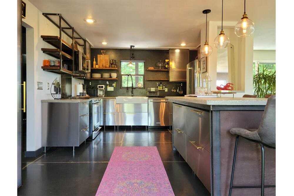 Photo of Kitchen in Flippin