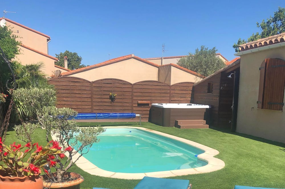 Photo of Outdoor in Corbere-les-Cabanes