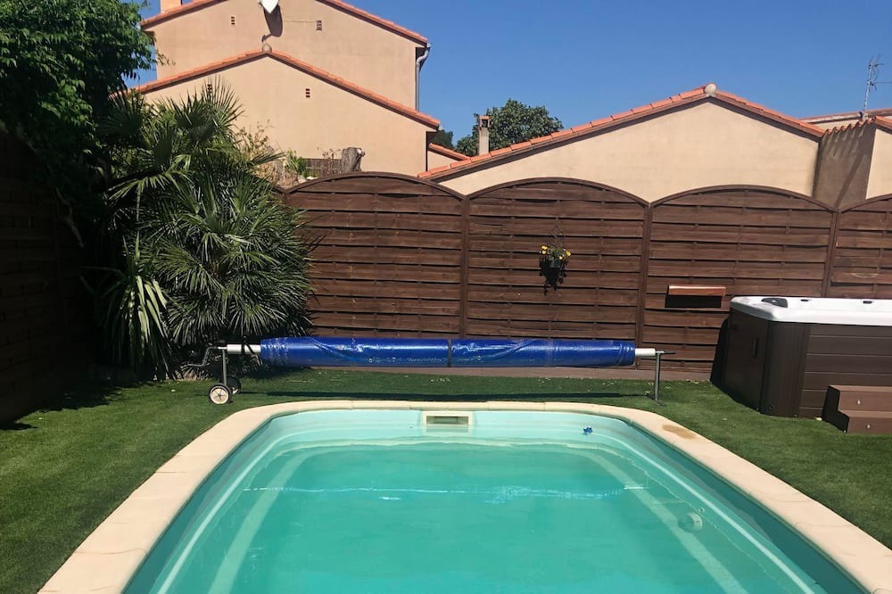 Photo of Outdoor in Corbere-les-Cabanes