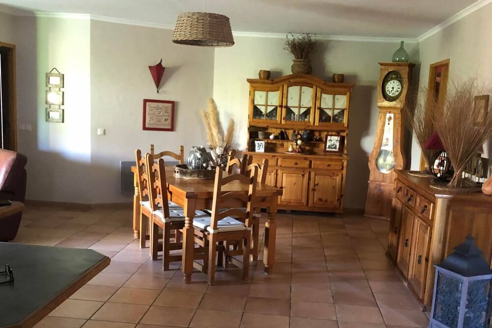 Photo of Livingroom in Corbere-les-Cabanes