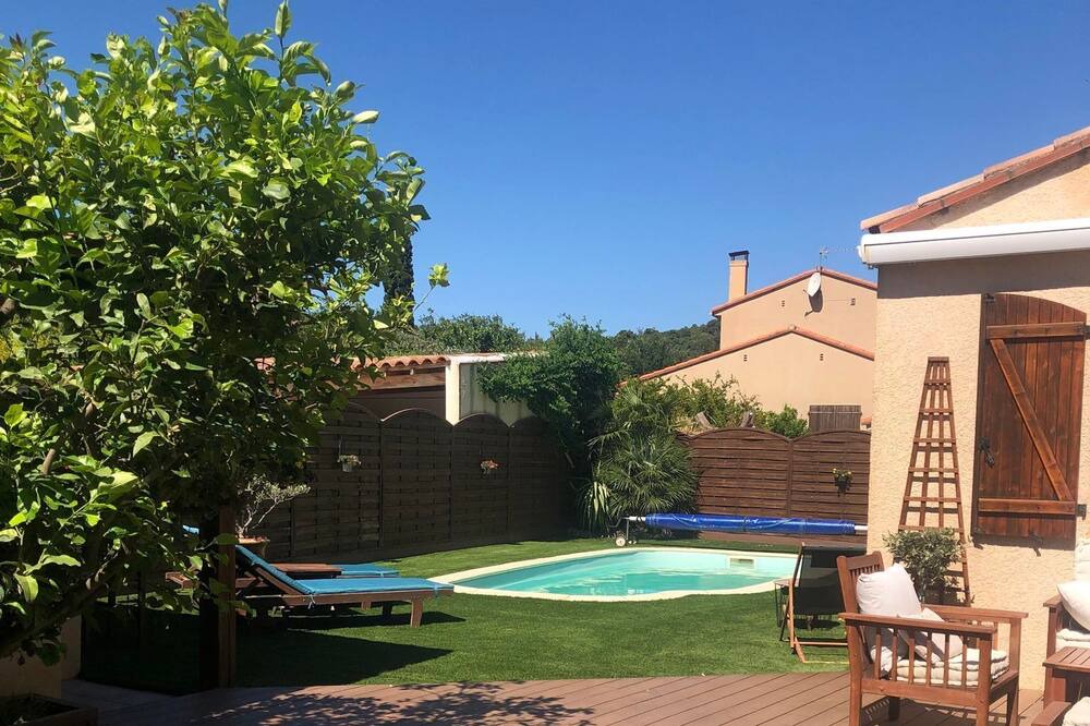 Photo of Outdoor in Corbere-les-Cabanes