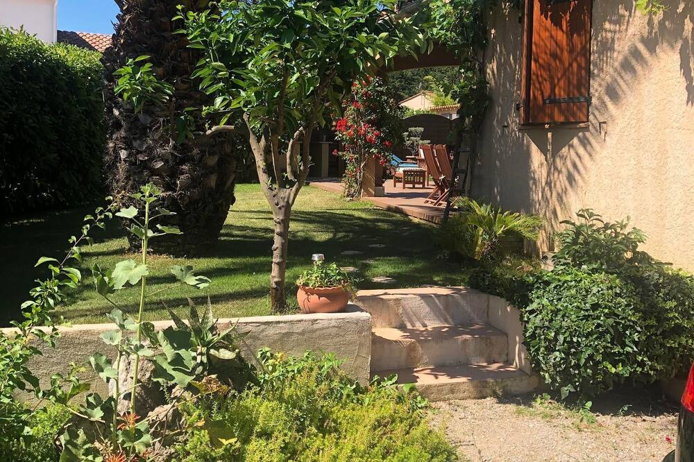 Photo of Outdoor in Corbere-les-Cabanes